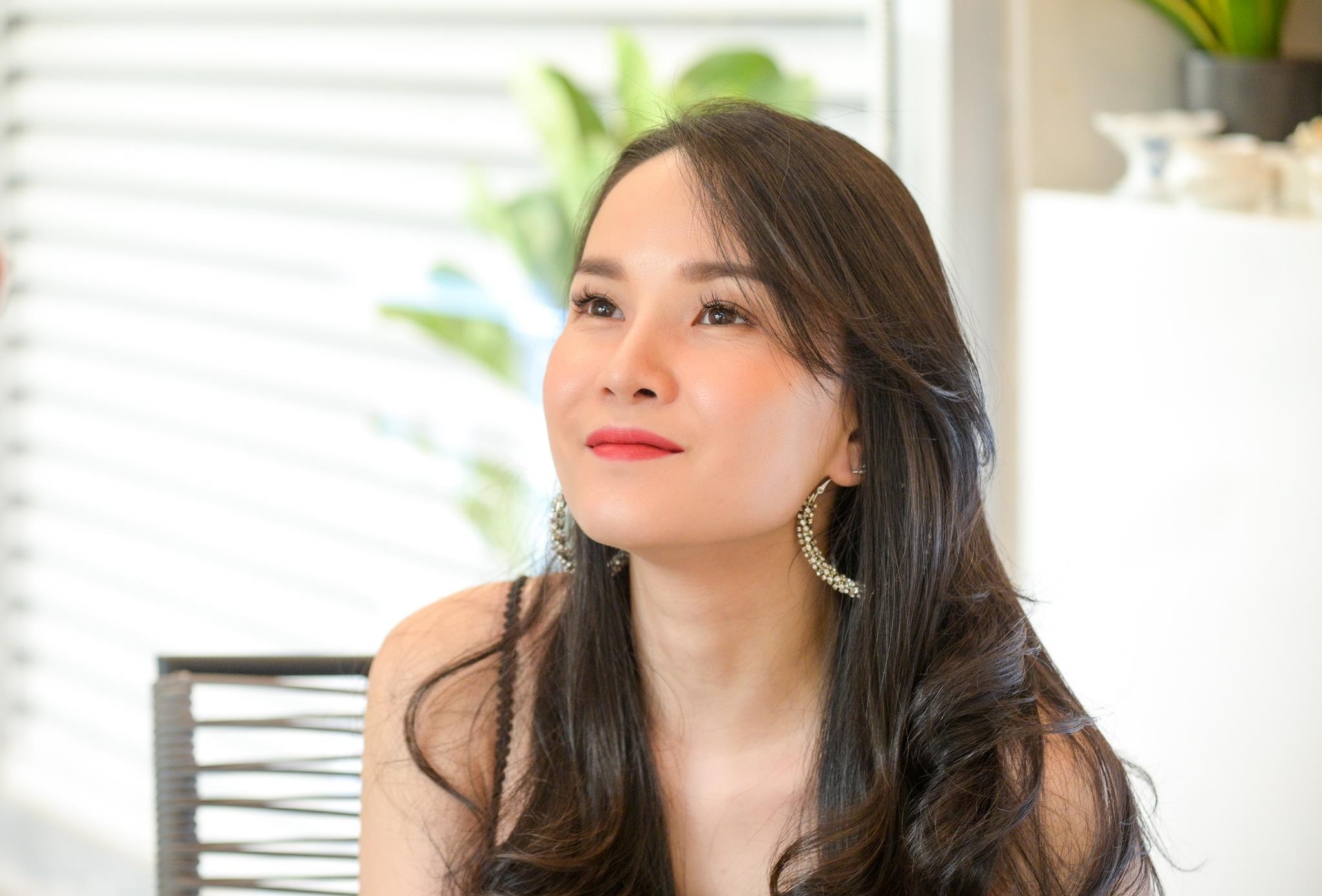 Thu Ngoc ly hon anh 4