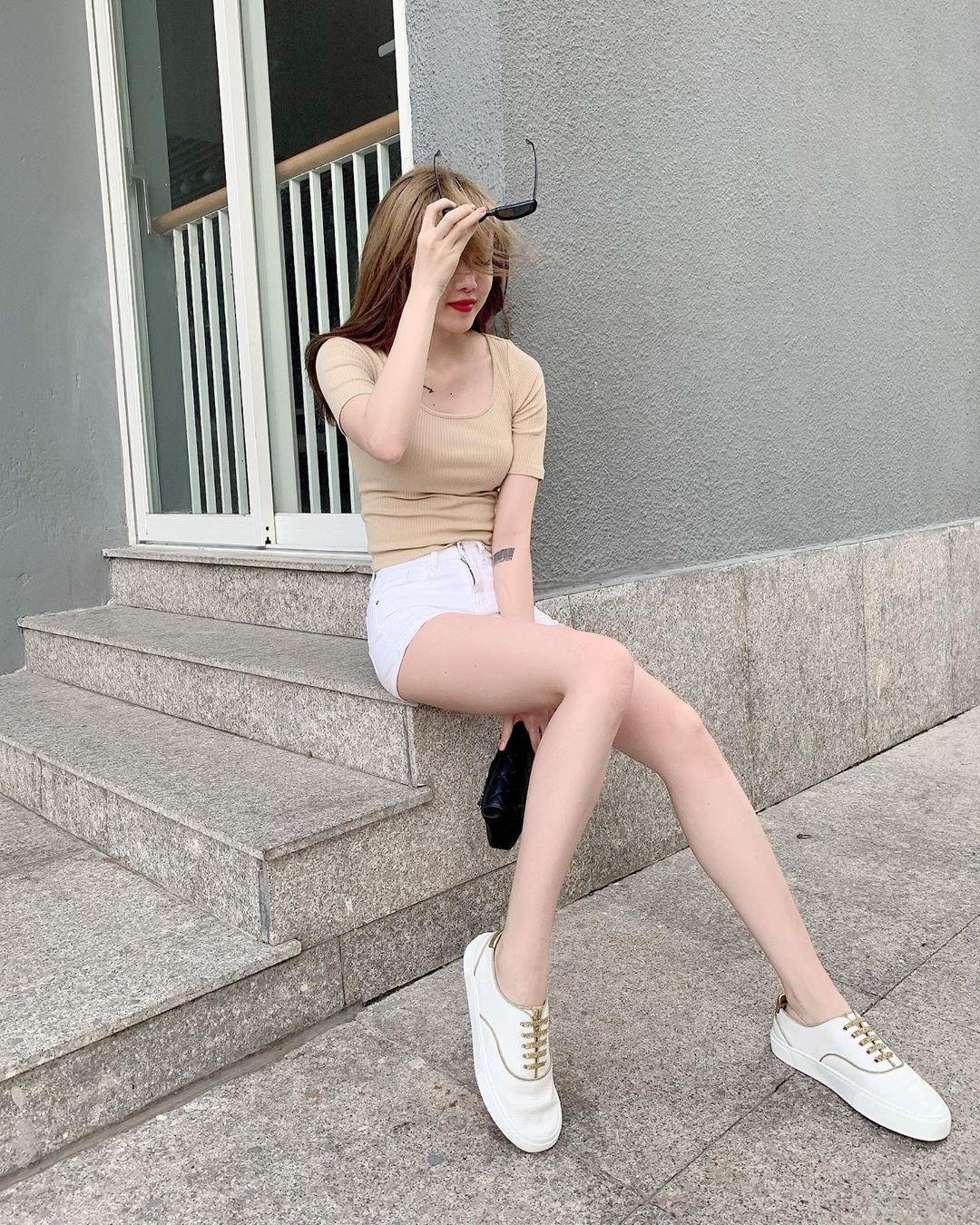 ca si chan dai anh 13