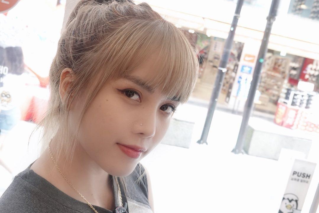 thiều bảo trâm giống lisa ảnh 1 thieu bao tram giong lisa anh 1