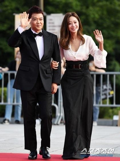 Truong Ngoc Anh Seoul Drama Awards anh 7