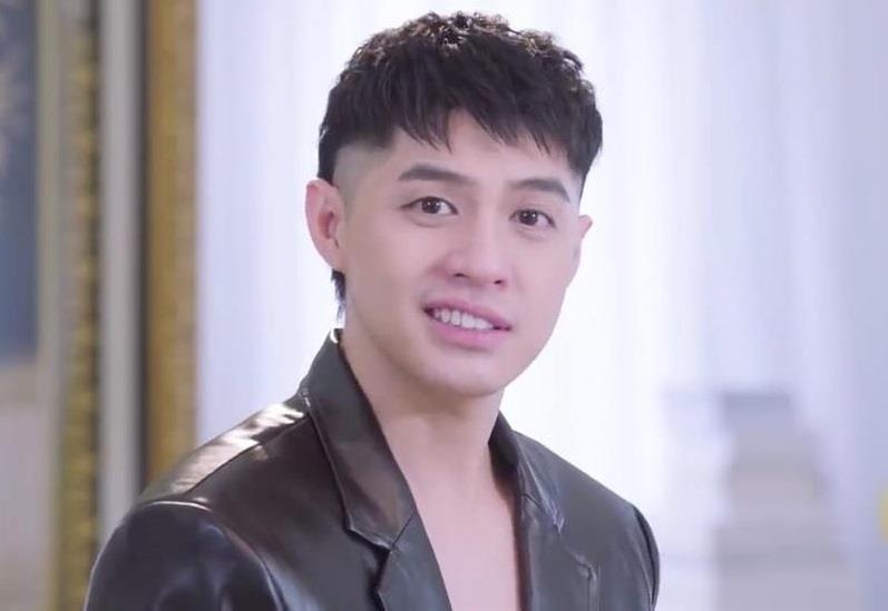 Noo Phuoc Thinh doi e-kip dung nhac 'chua' boi thuong 500 trieu dong hinh anh