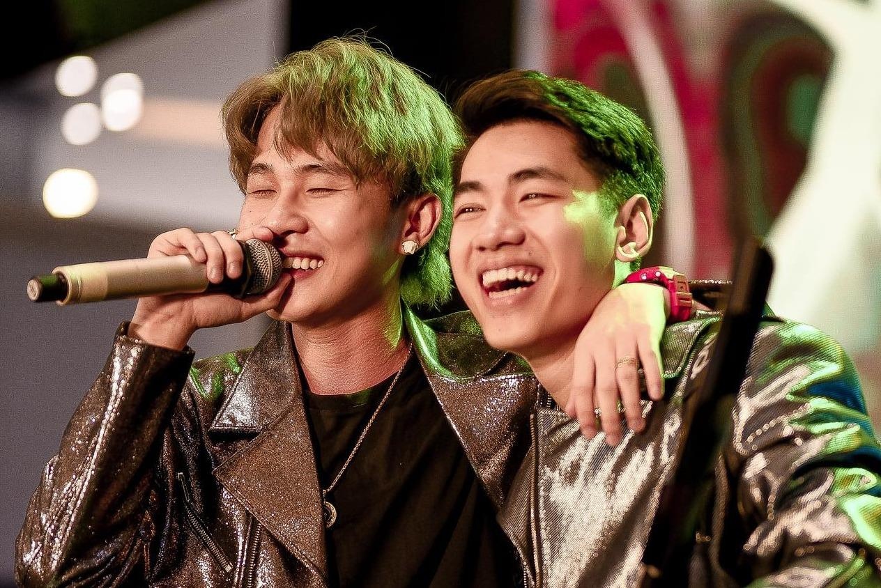 Jack dan dau binh chon, Toc Tien tu choi tham gia giai thuong Han Quoc hinh anh