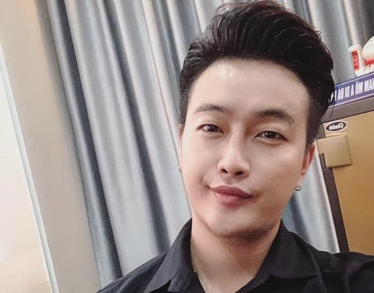 Thanh vien HKT thung mang nhi, khong nghe duoc suot nua thang hinh anh