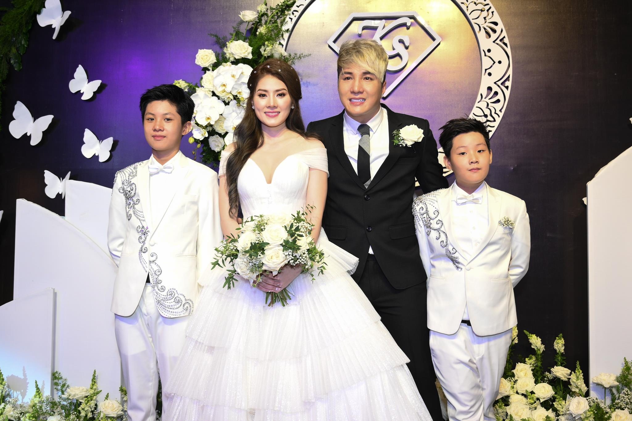 lam chan khang to chuc le cuoi anh 5