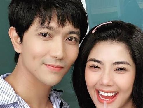 Tim than stress sau khi vuong tin don hen ho Dam Phuong Linh hinh anh