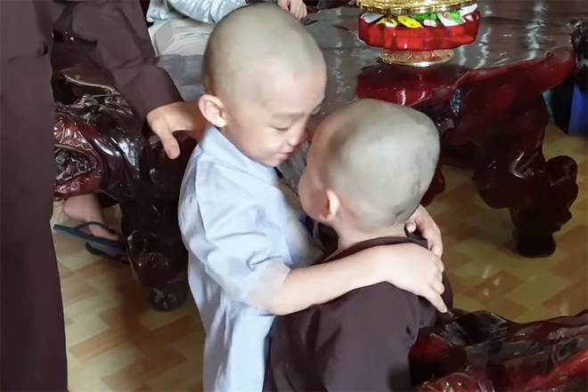 5 chu tieu nhom bong lai anh 1