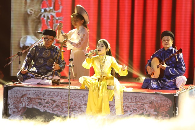 Luu Huong Giang Ho Hoai Anh ly hon anh 5