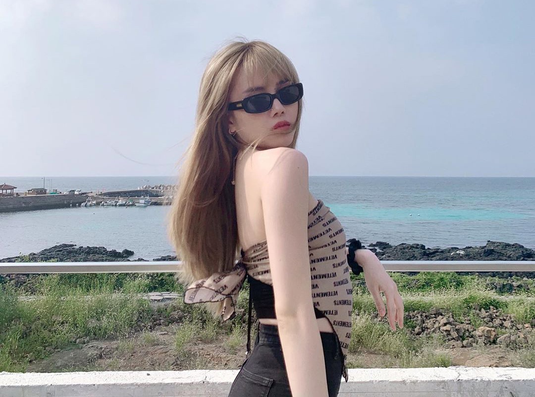 Thieu Bao Tram sexy anh 8