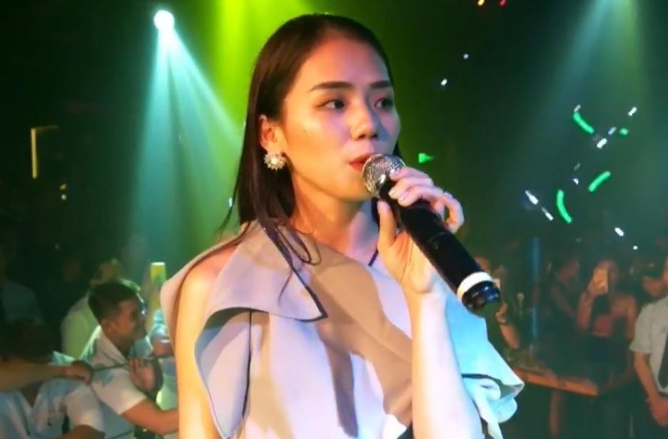 Hien tuong cover Huong Ly lo video hat live chenh va pho hinh anh