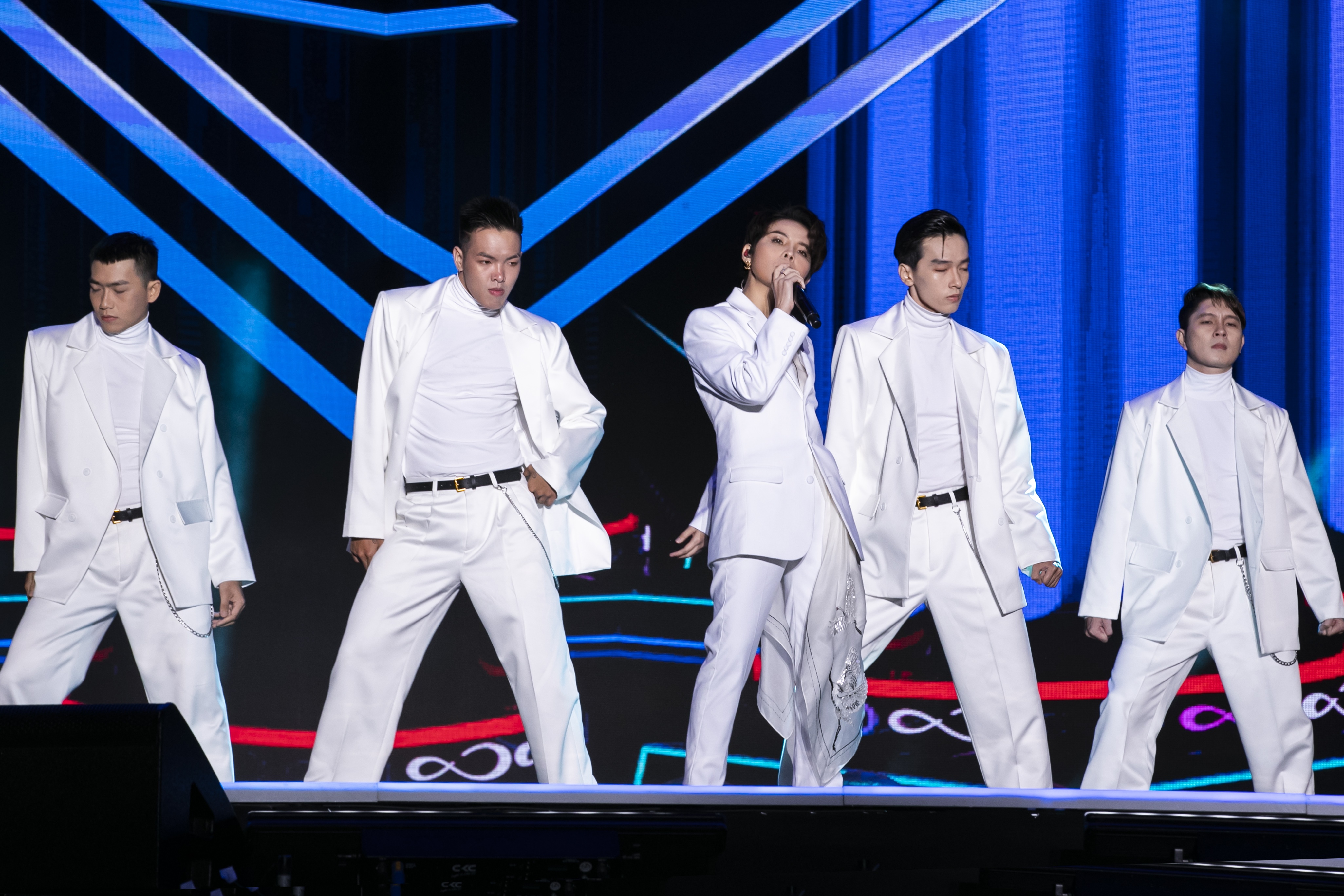 vũ cát tường Asia Song Festival ảnh 4 vu cat tuong Asia Song Festival anh 4