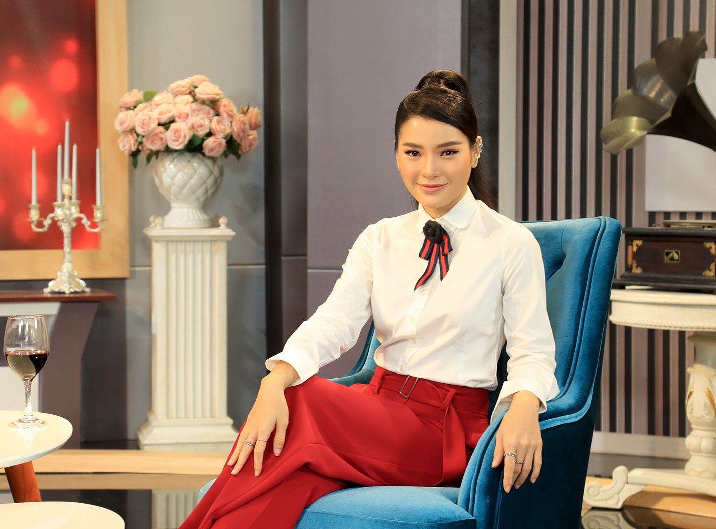 Phuong Trinh Jolie noi ve dai gia anh 1