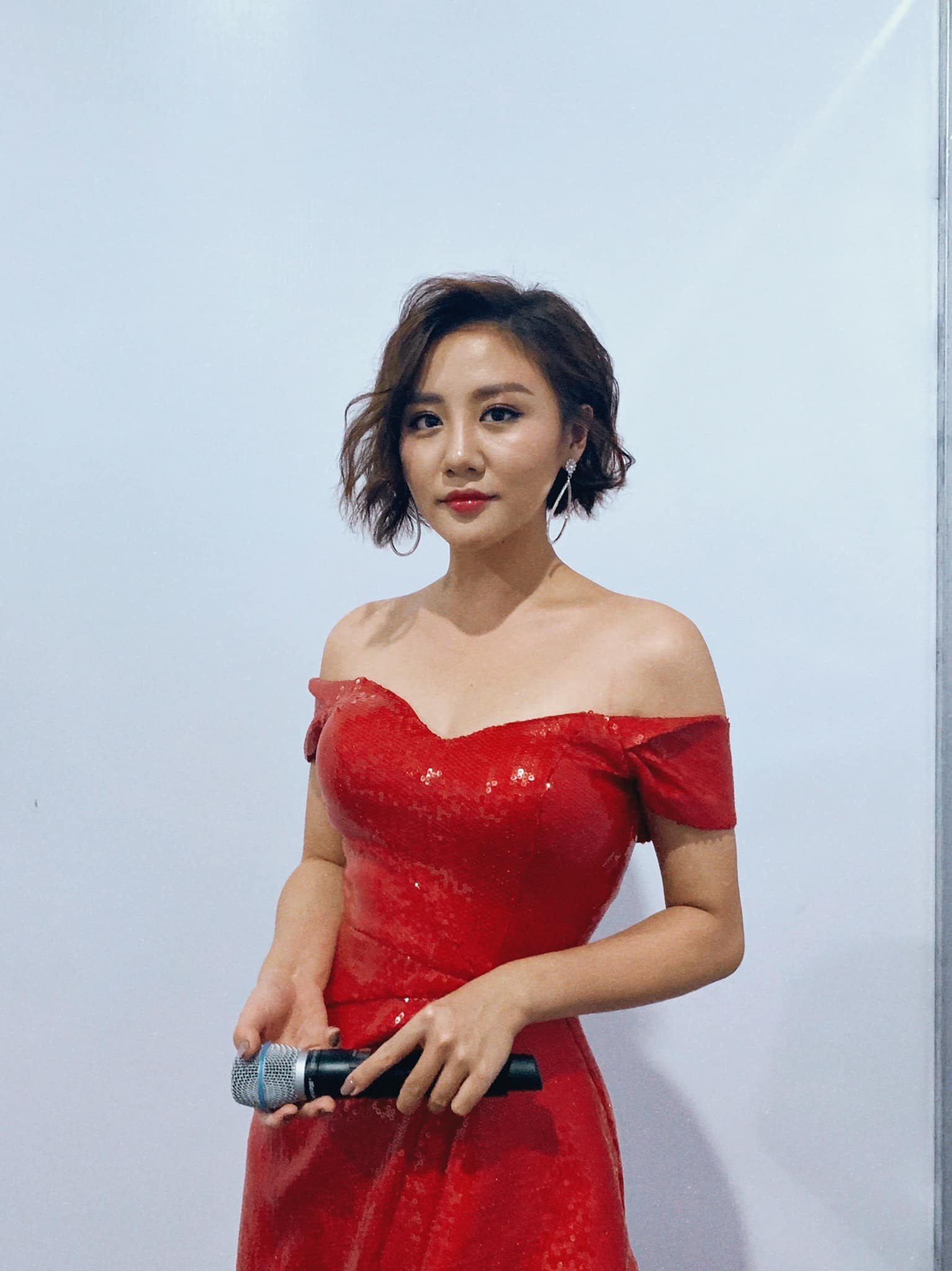 van mai huong ket hon de pr MV anh 1