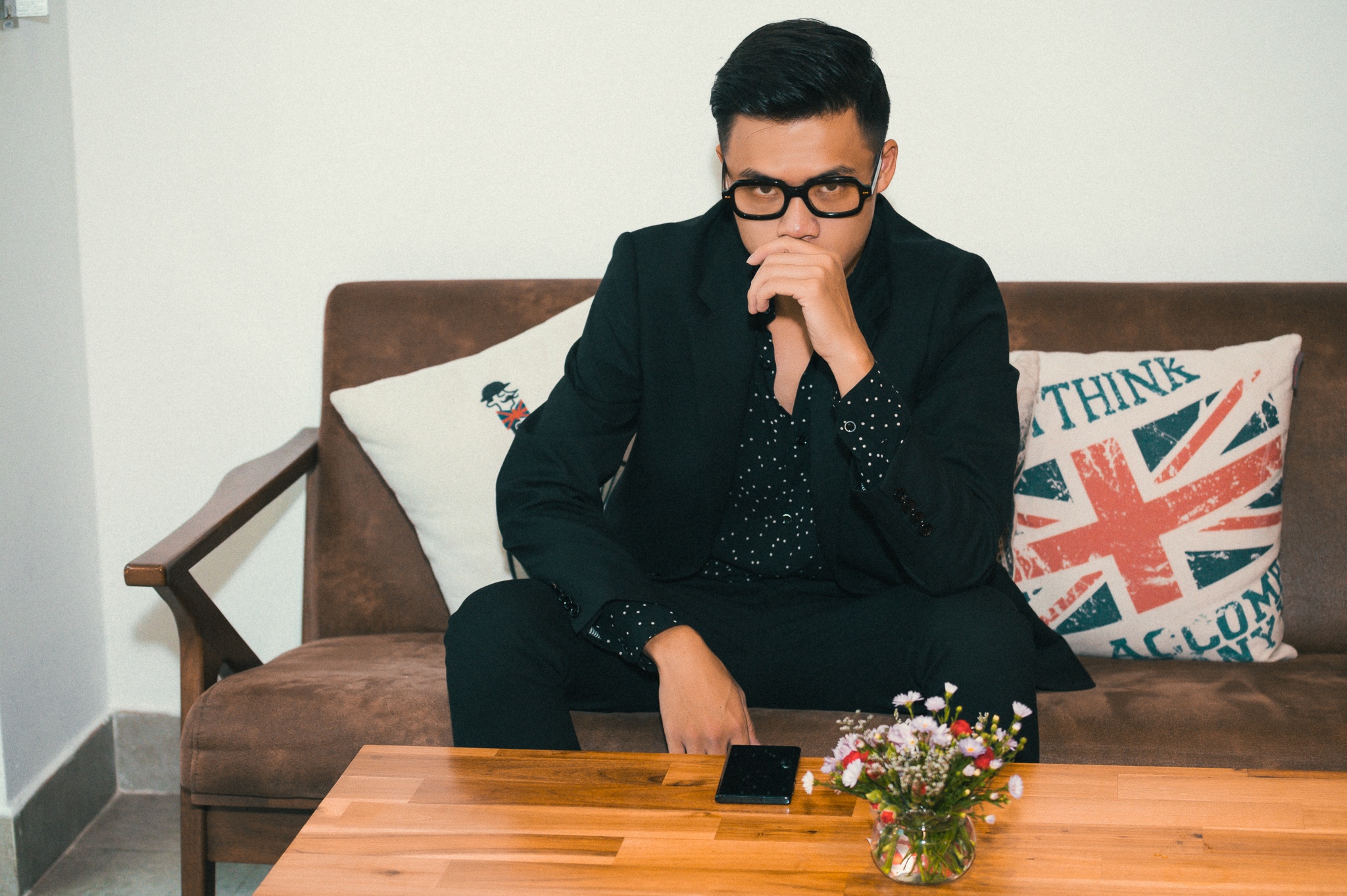 dao dien MV Vu Hong Thang anh 4