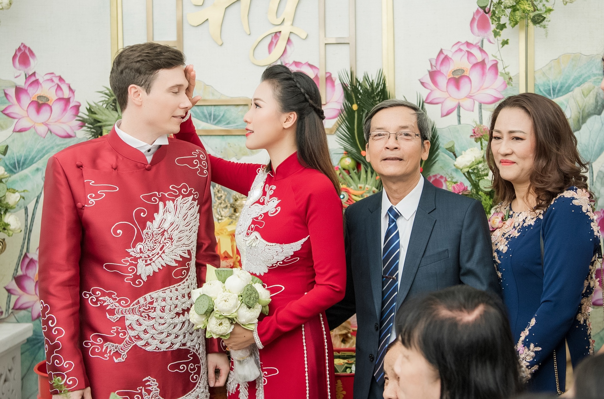 le cuoi hoang oanh anh 6