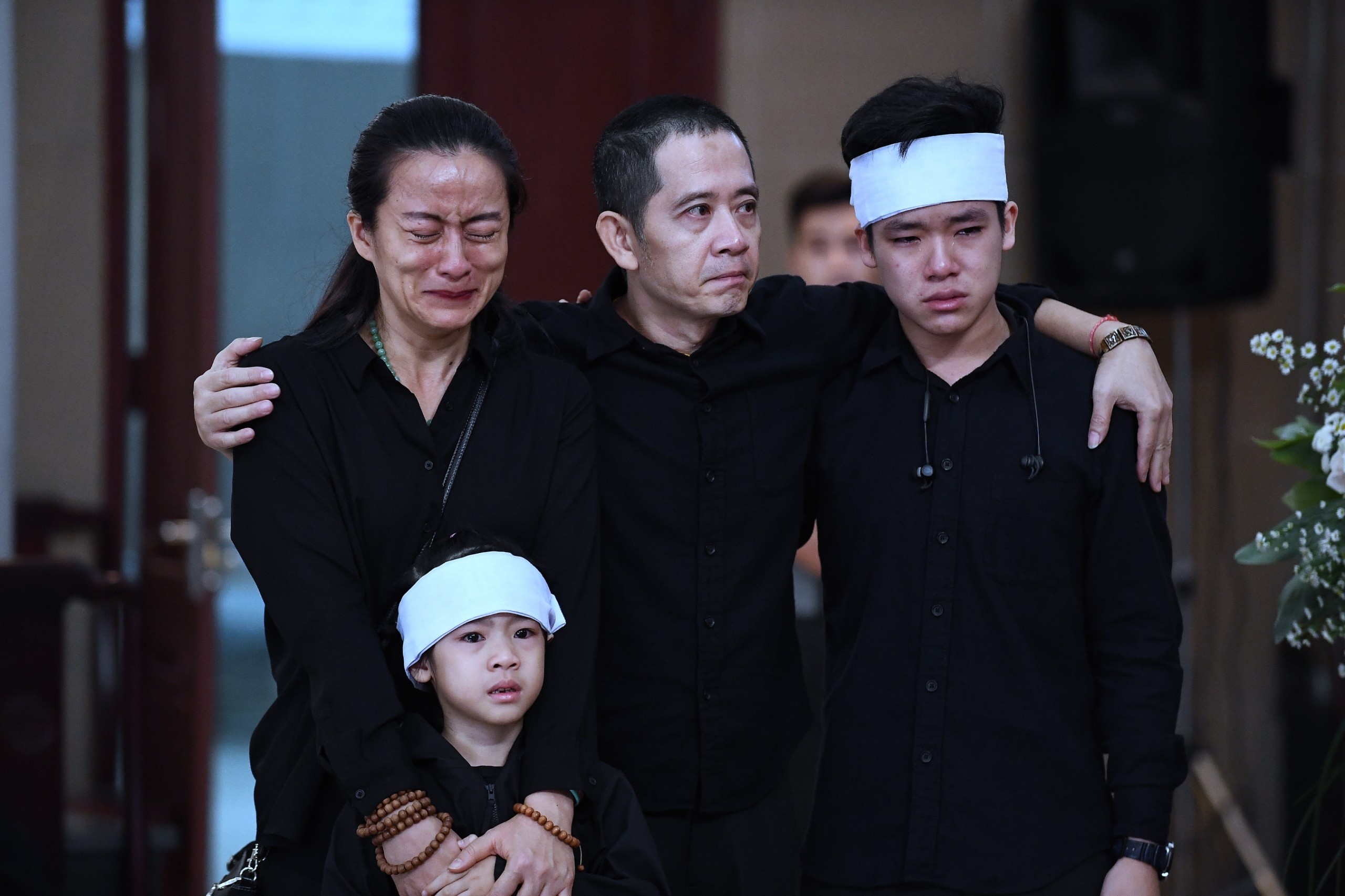 Dao dien Do Duc Thanh nen khoc tien dua con ve thien duong hinh anh