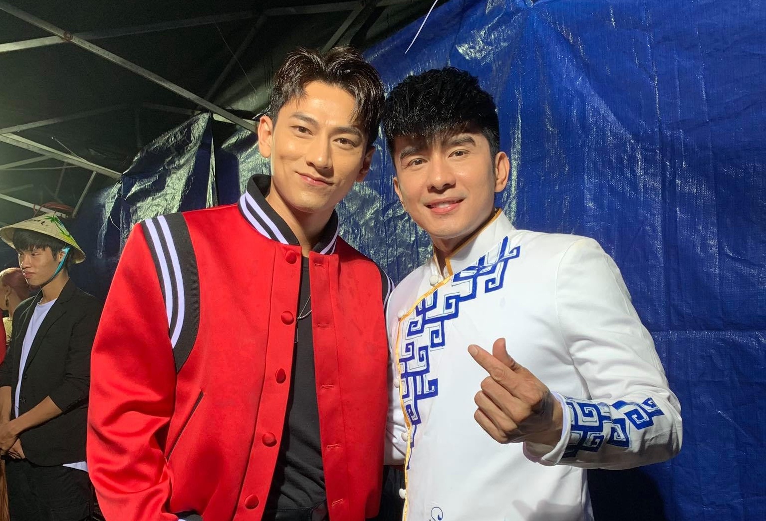 dan truong chup anh cung Den vau,  Jack anh 1