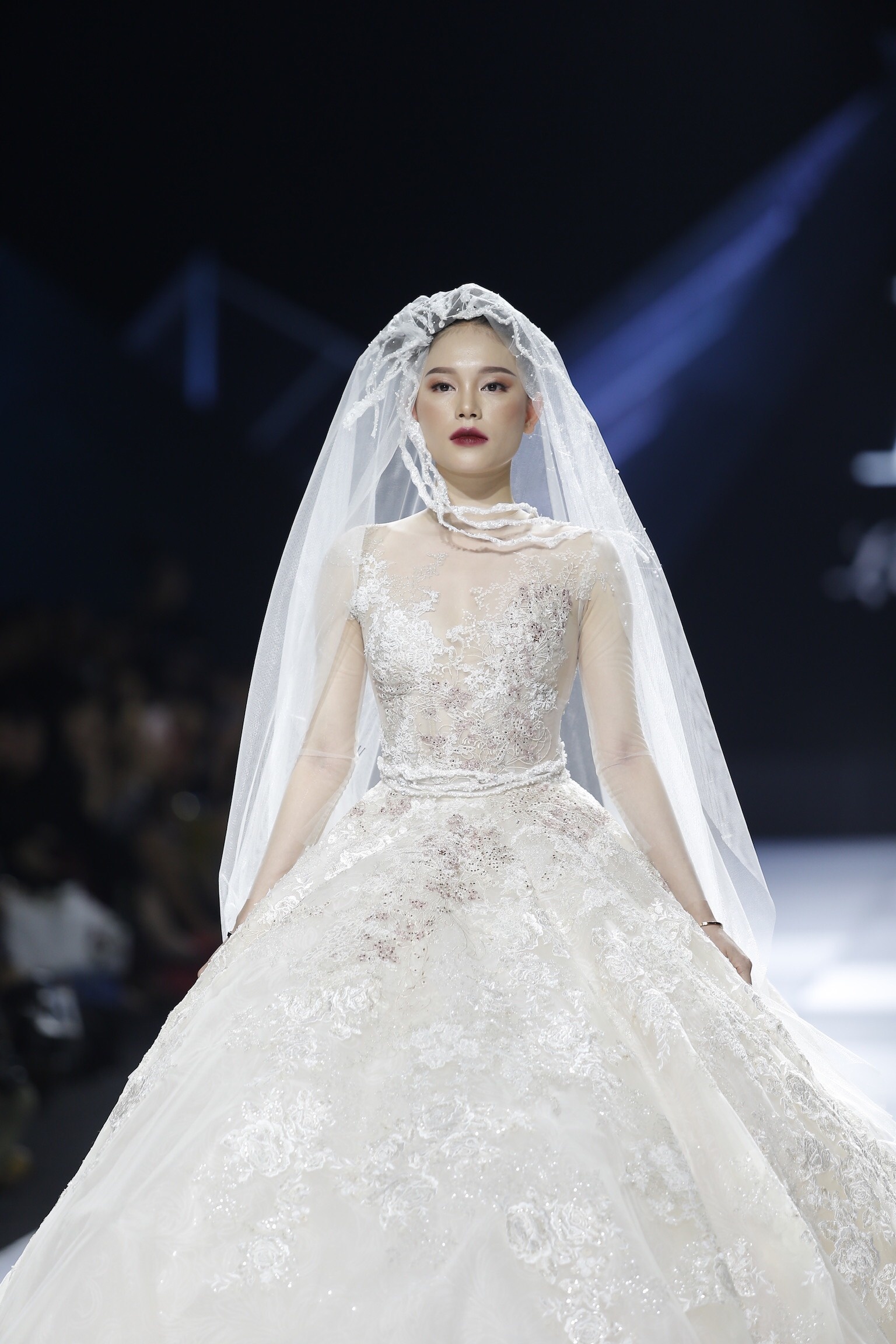 Phillip Nguyễn và Linh Rin ảnh 1 Phillip Nguyen va Linh Rin anh 1