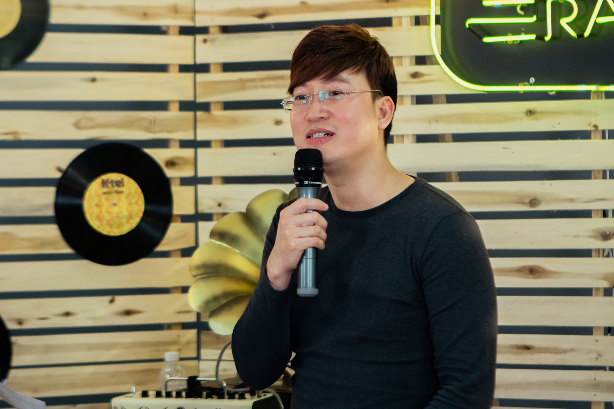 Bích Phương hát nhép ảnh 3 Bich Phuong hat nhep anh 3