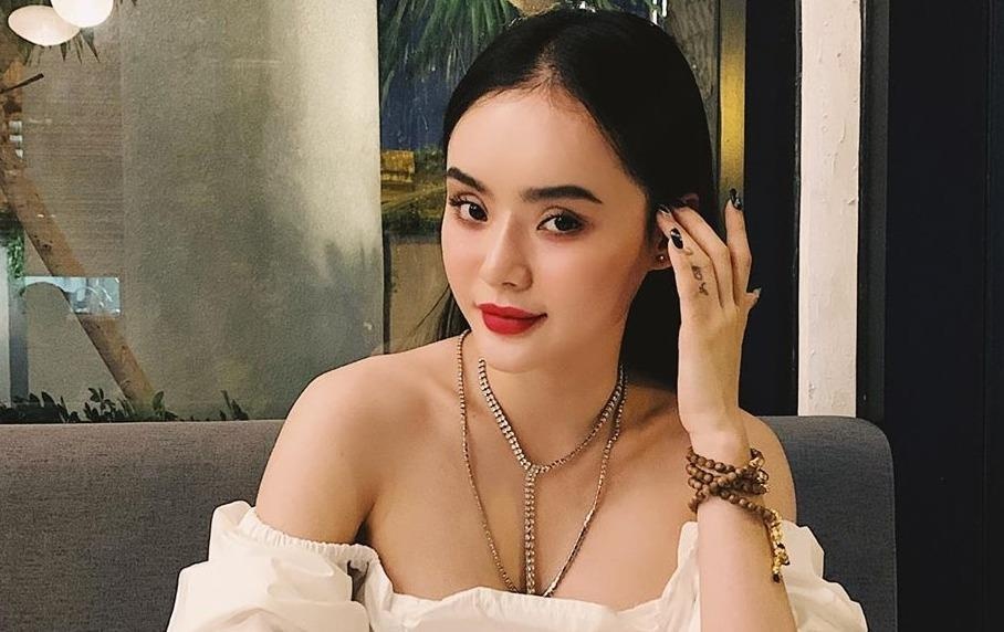 Cuoc song em gai Angela Phuong Trinh gio ra sao? hinh anh