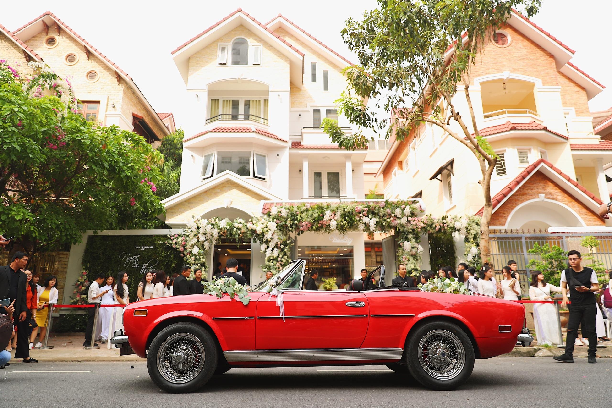 Biet thu cua Ong Cao Thang va Dong Nhi hinh anh