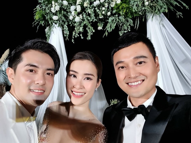 Le cuoi dong nhi ong cao thang anh 15