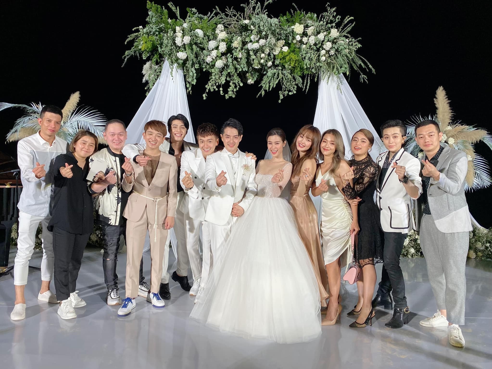 Le cuoi dong nhi ong cao thang anh 1