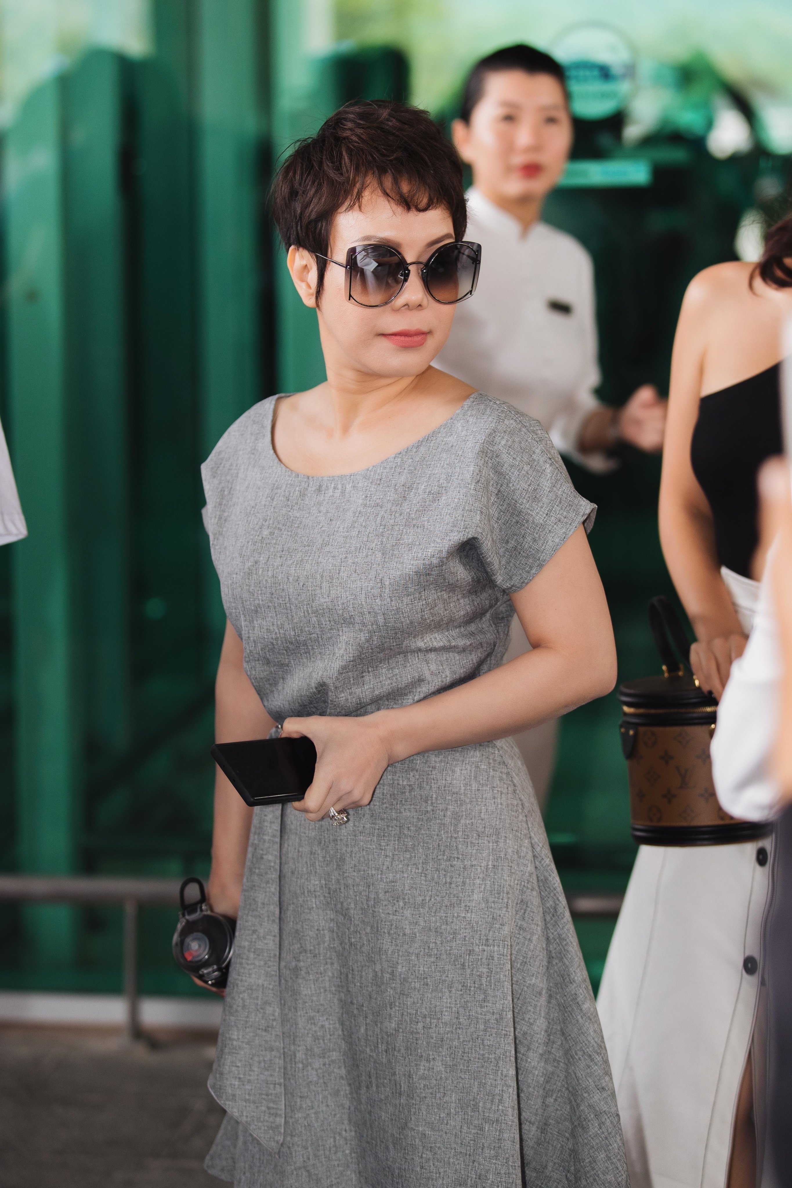 le cuoi dong nhi ong cao thang anh 9