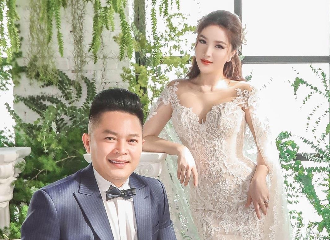 Anh cuoi cua Bao Thy va ban trai dai gia hinh anh