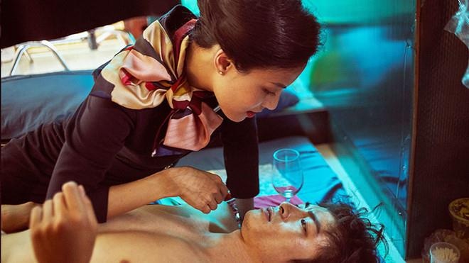 Dao dien Australia noi ve vu phim Viet bi cat canh nong tren HBO hinh anh