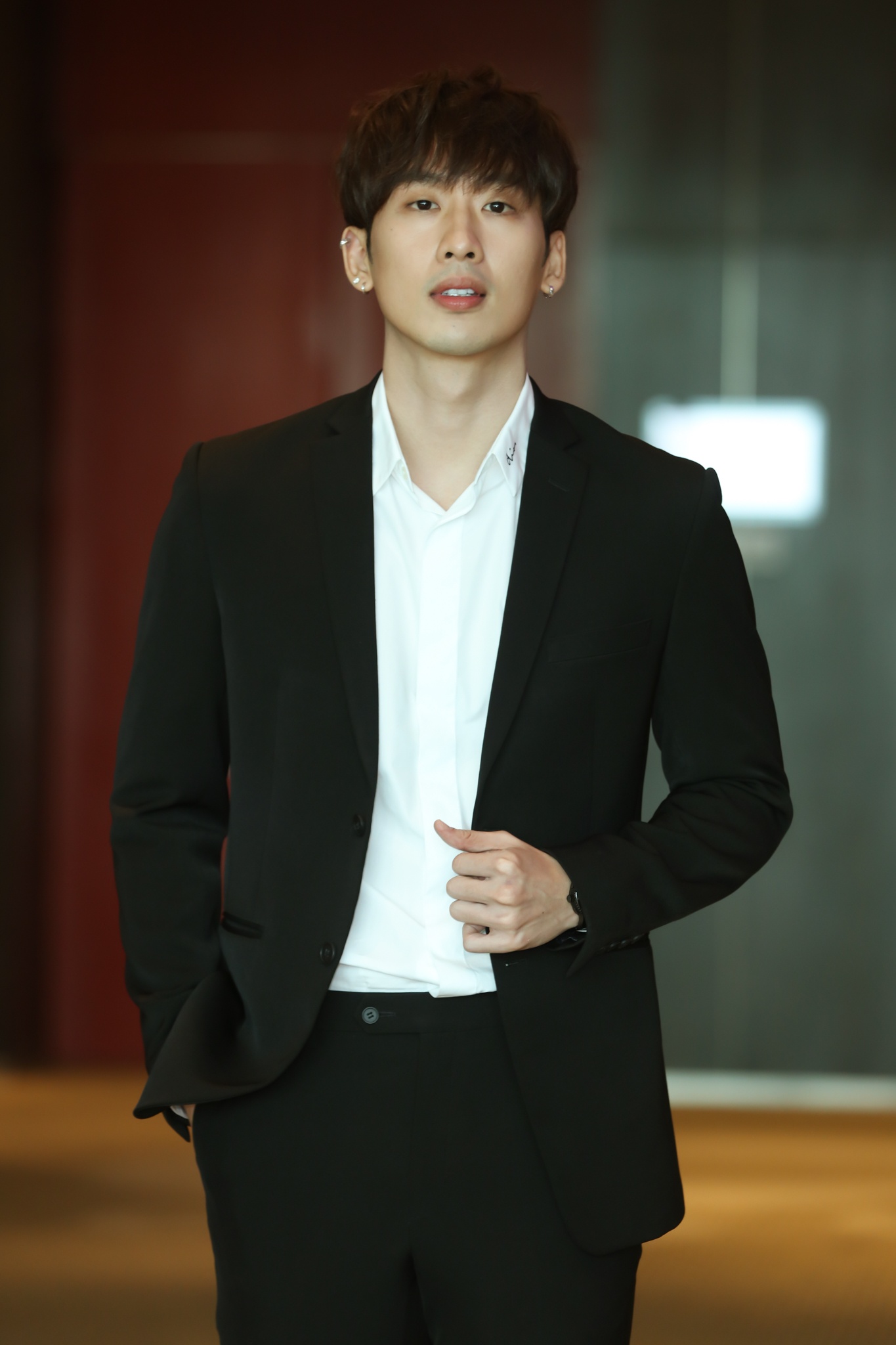 hat Kim Anh ly hon anh 8