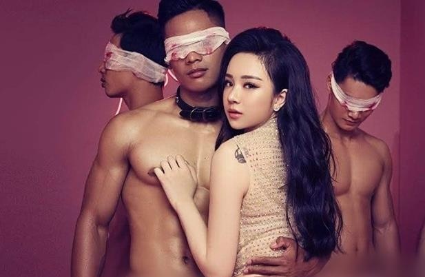 MV dung tuc, phan cam cua hot girl ngu gat bi go bo hinh anh