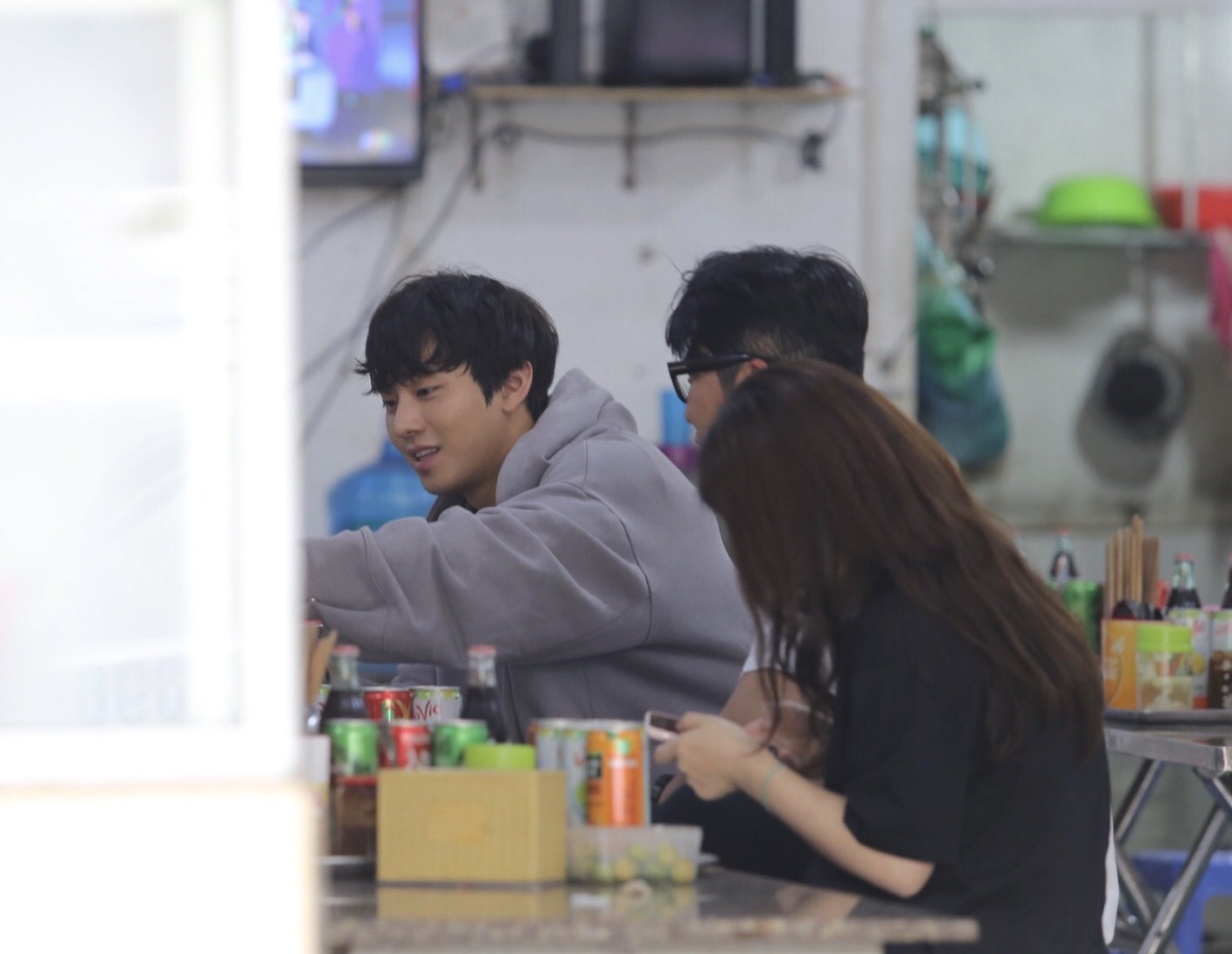 Ahn Hyo Seop ăn bún bò ảnh 4 Ahn Hyo Seop an bun bo anh 4