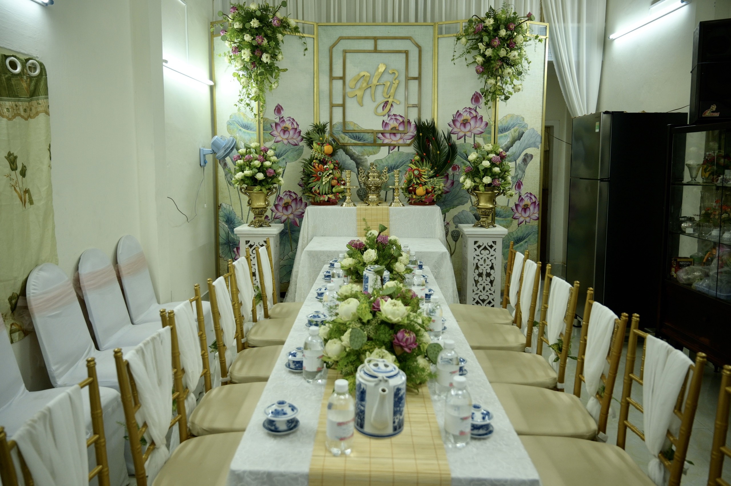 le cuoi hoang oanh va chong tay anh 4