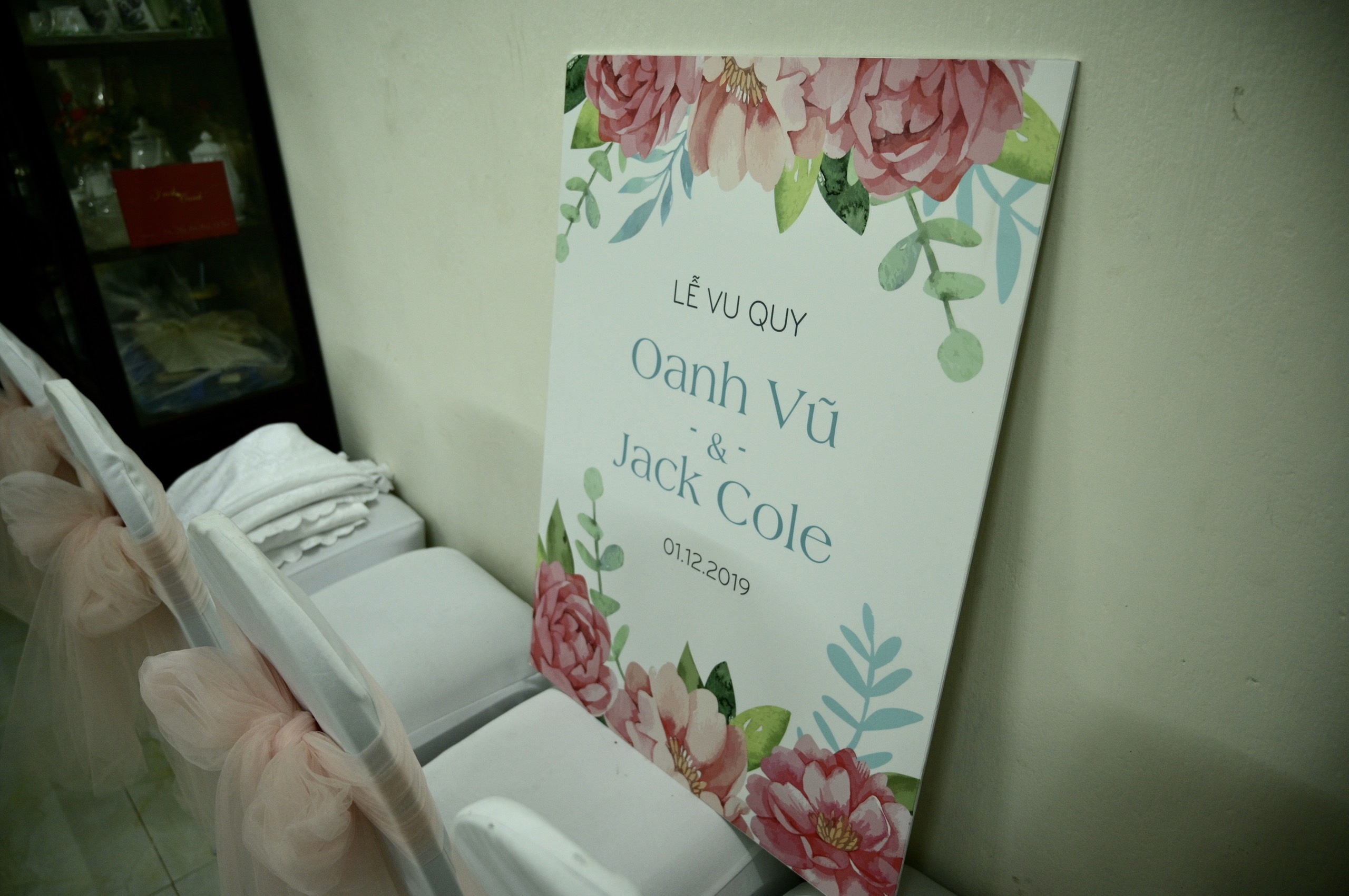 le cuoi hoang oanh va chong tay anh 5