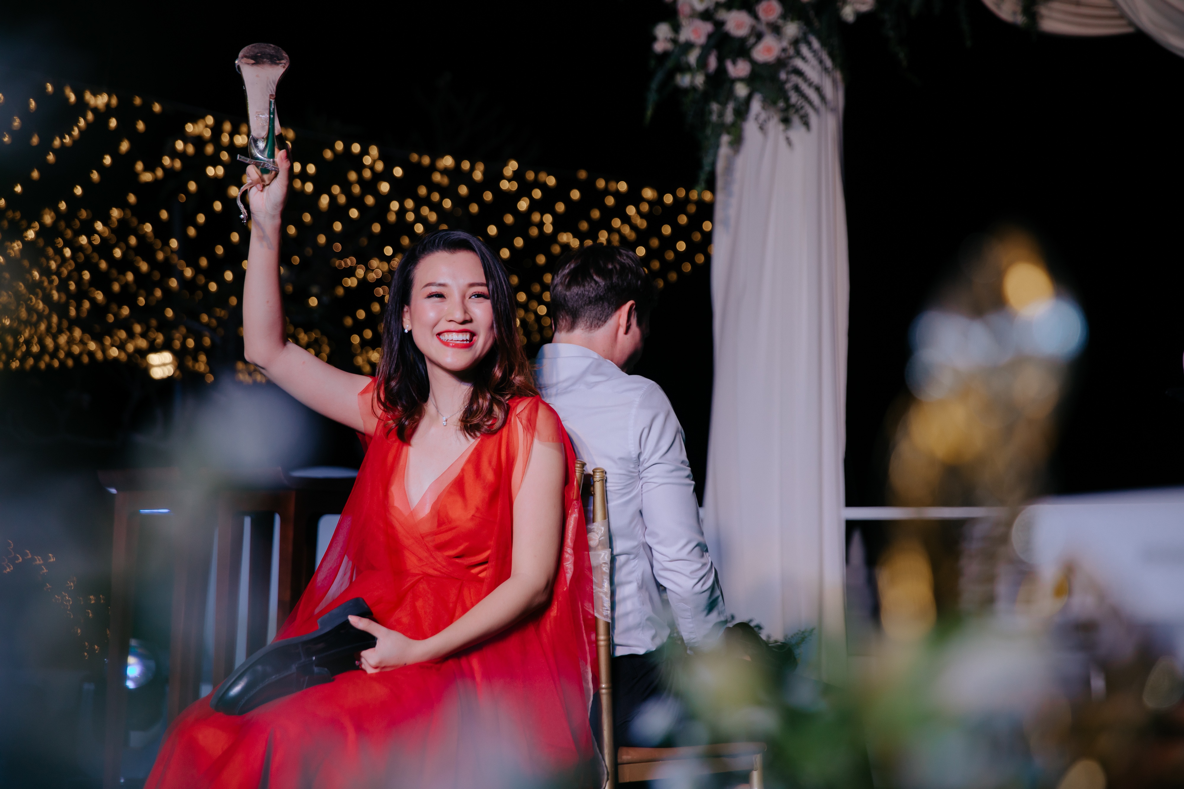 le cuoi hoang oanh va chong tay anh 12