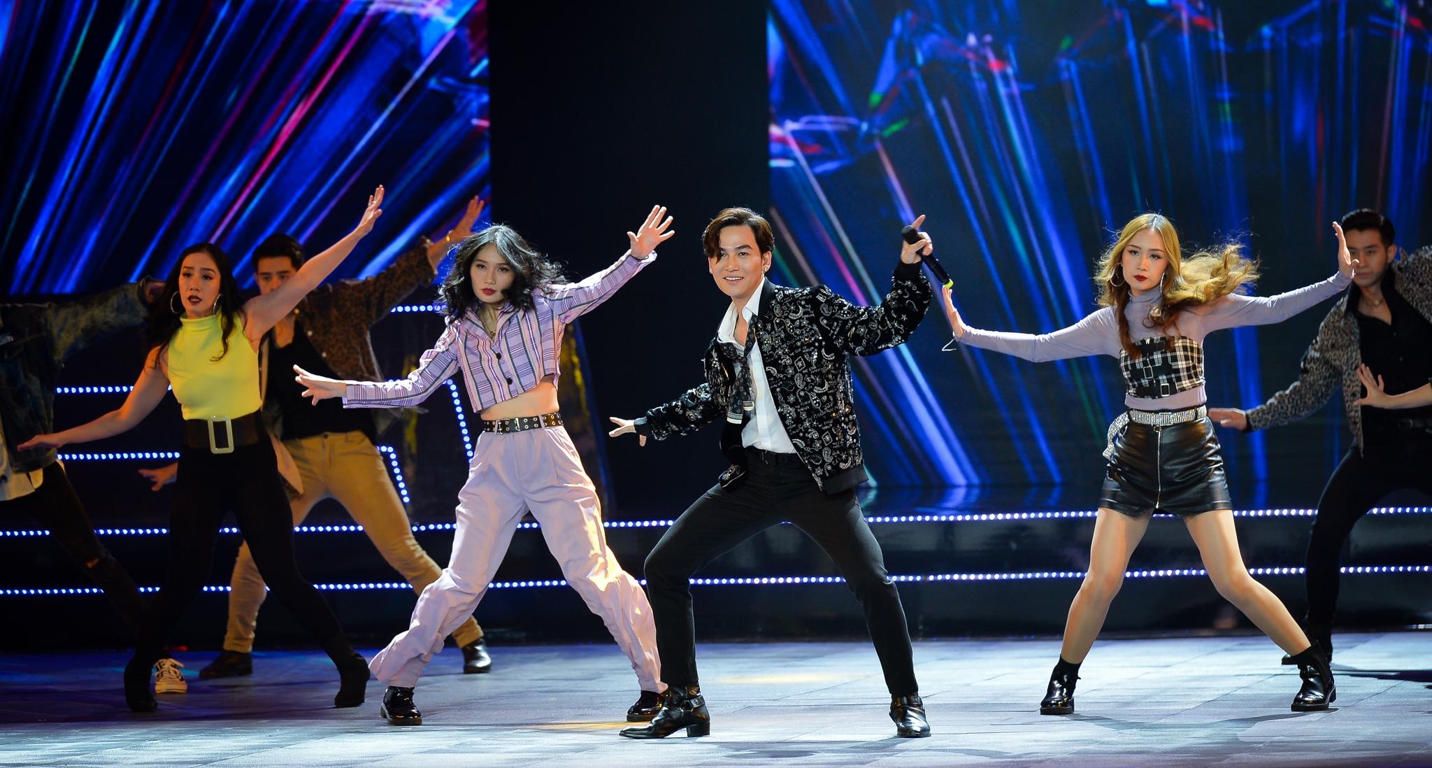 hoa hau hoan vu ban ket anh 46