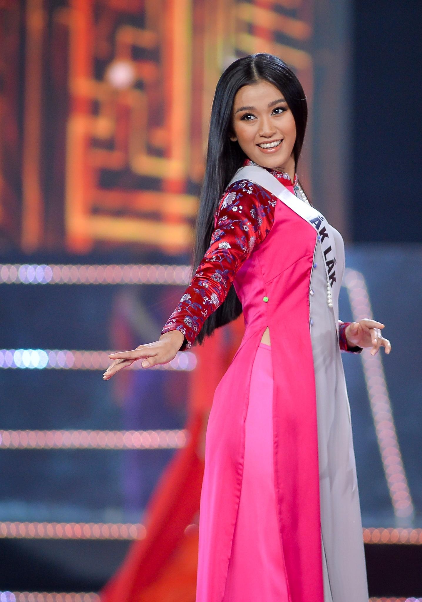 hoa hau hoan vu ban ket anh 6