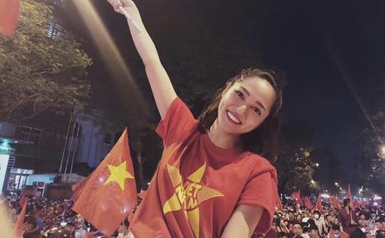 Bao Anh cung dan sao Viet hao hung truoc ban thang cua Van Hau hinh anh