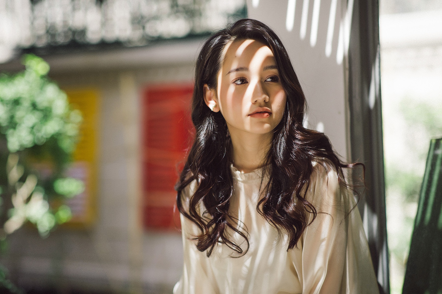 Ha Lan Mat biec anh 2