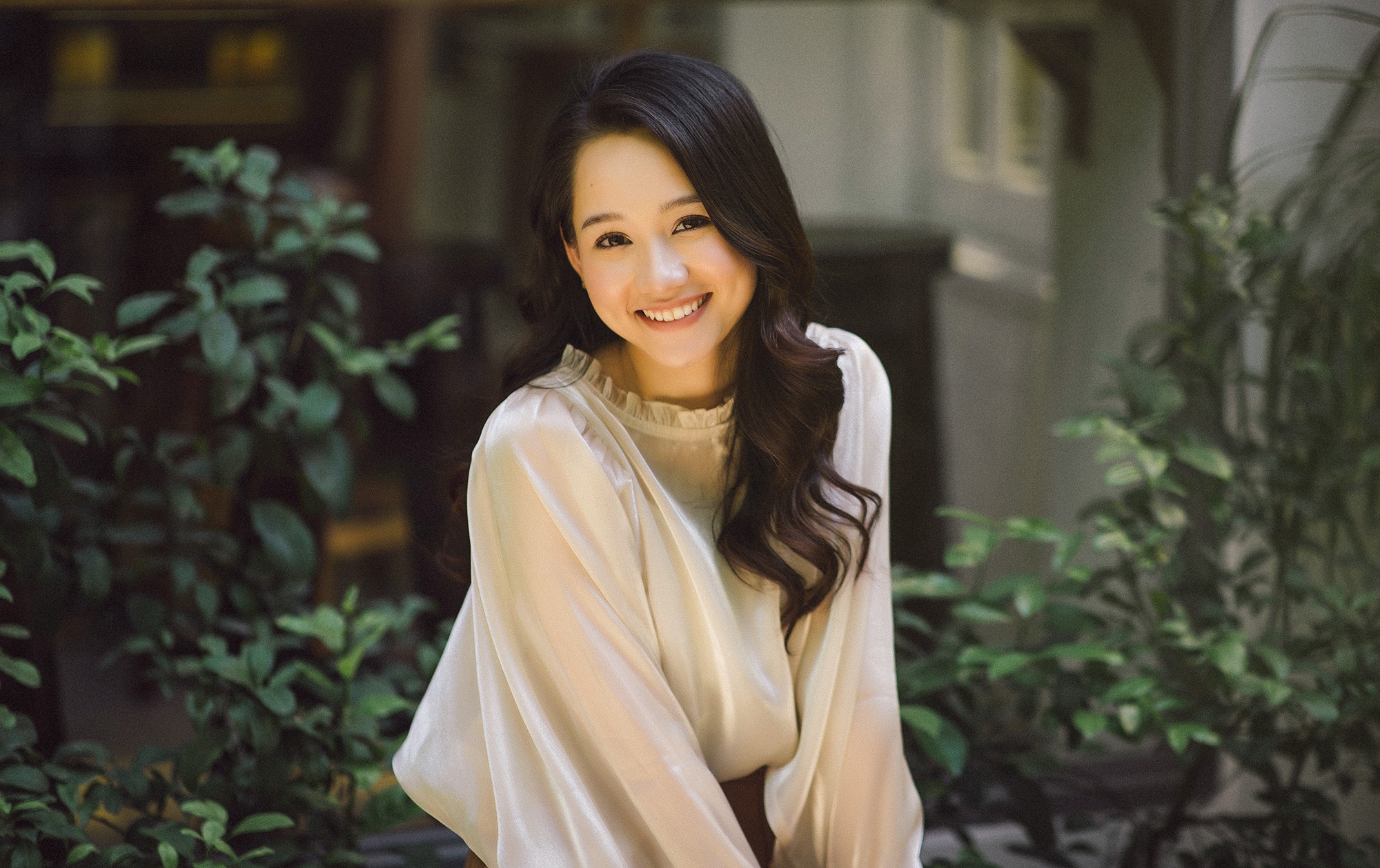 Ha Lan Mat biec anh 1