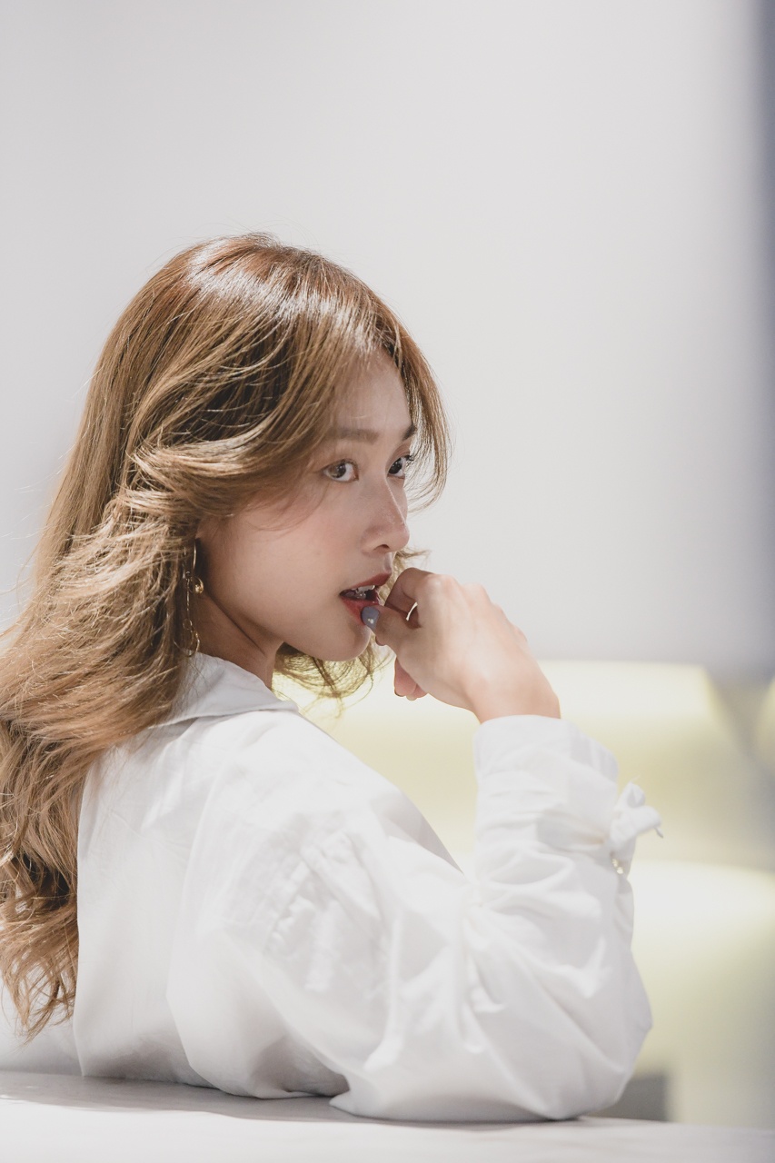 Kha Ngan di hat anh 12