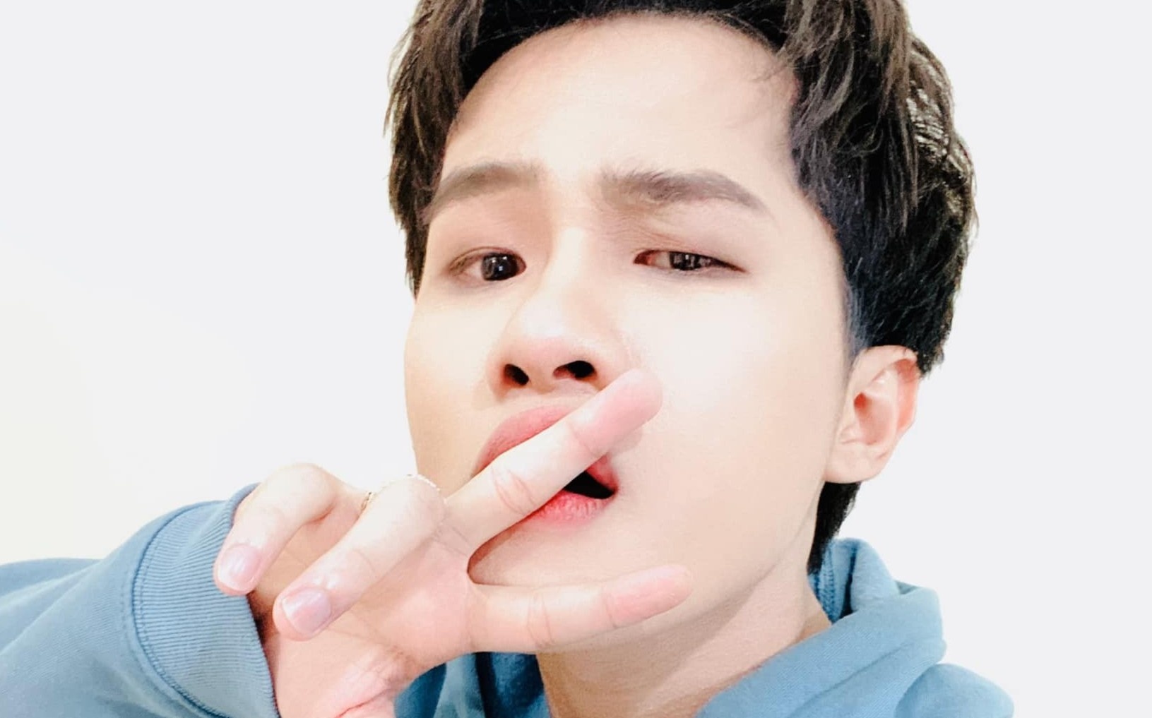 Jack chia se khi thang giai Nam ca si duoc yeu thich o ZMA 2019 hinh anh