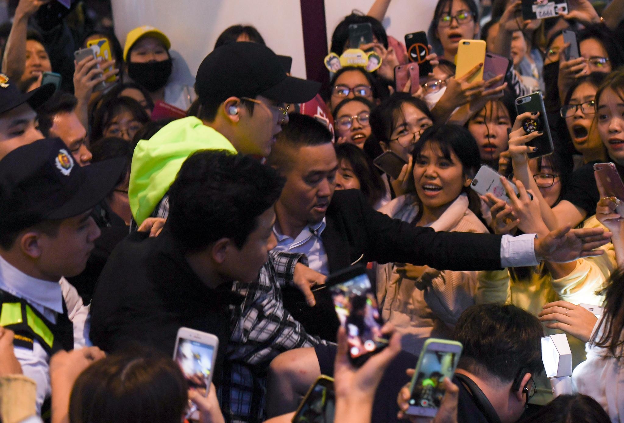 EXO den viet nam anh 4