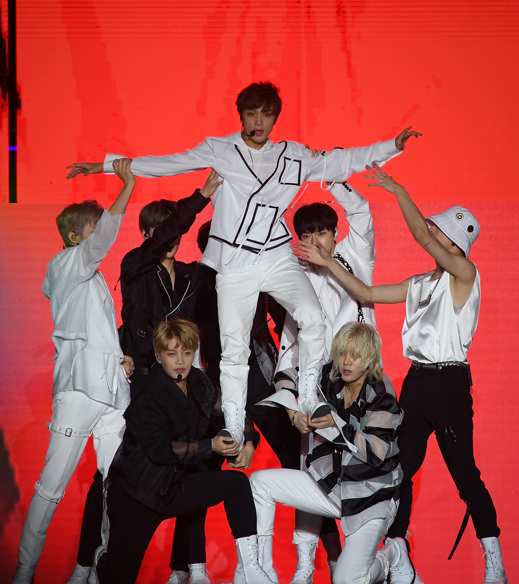 K-Pop Super Concert ảnh 8 K-Pop Super Concert anh 8