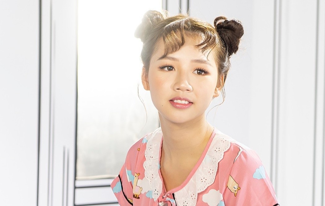 Ca si 10X AMEE doc rap trong lan dau ket hop Huynh James hinh anh