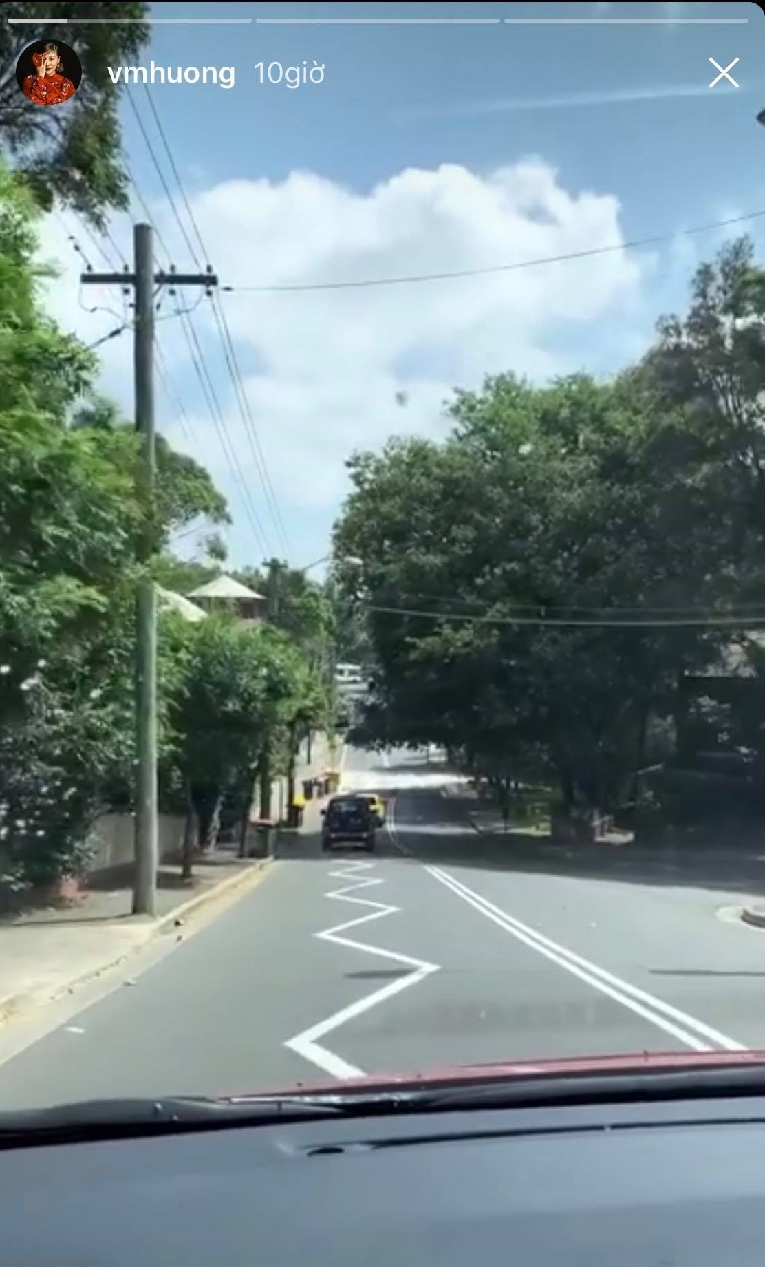 Van Mai Huong va ban trai anh 2