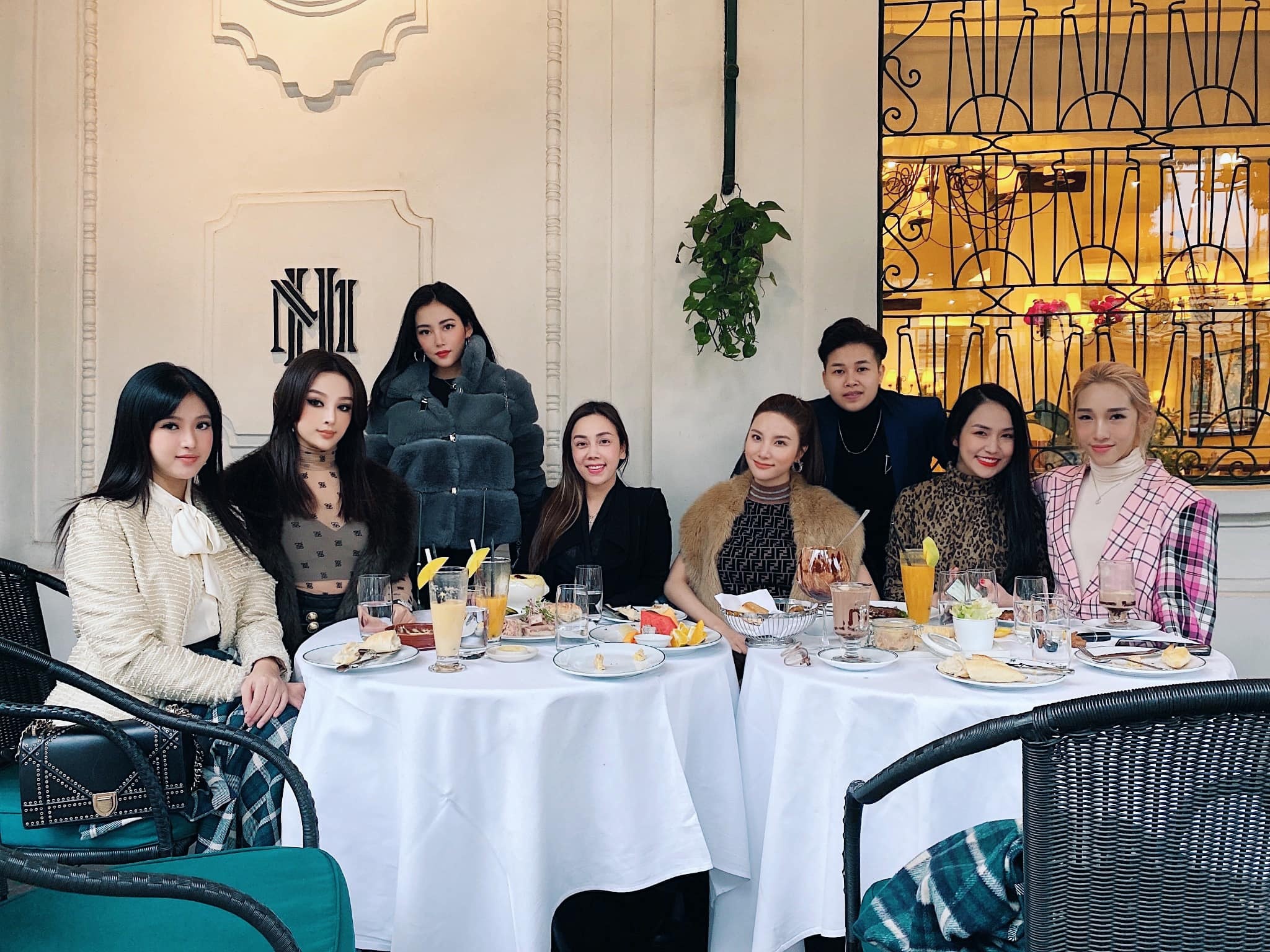 Sao viet mung 5 tet anh 5