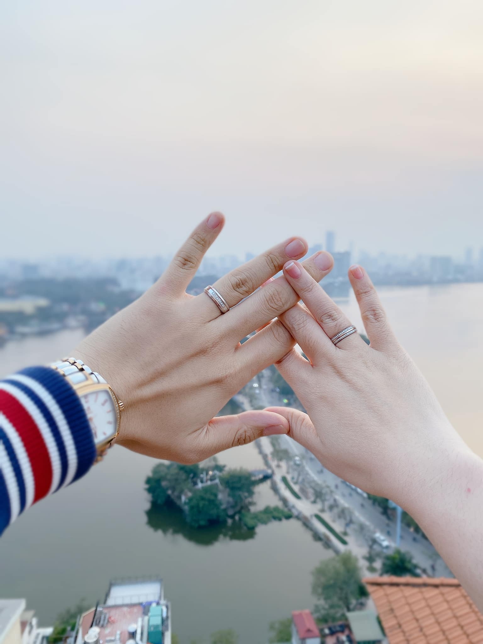 MC Hanh Phuc ket hon anh 1