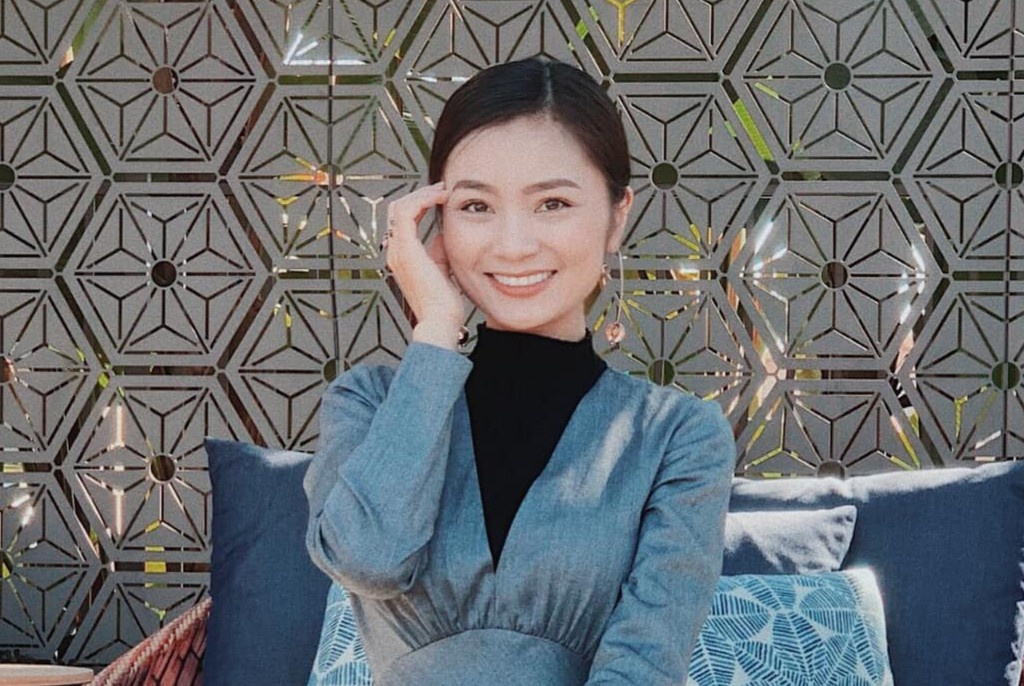 Cuoc song cua dien vien Dieu Huong tai My hinh anh