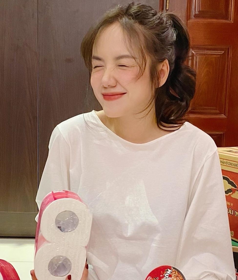 Quoc te Phu Nu 8/3 anh 8